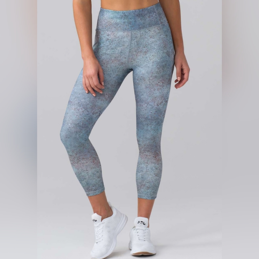 Lululemon Final Lap 23" Crop Legging